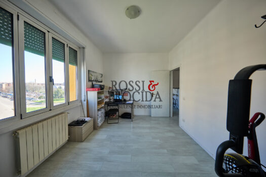 VIA VOLTRI 28
