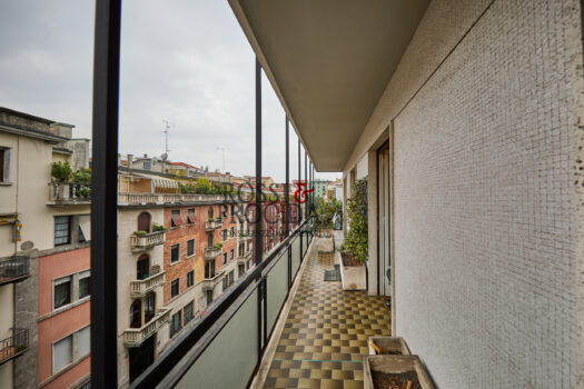 VIA GIOVANNI MILANI 11