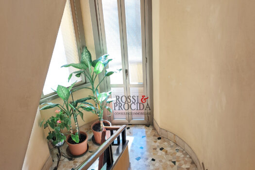 VIA PACINI 38