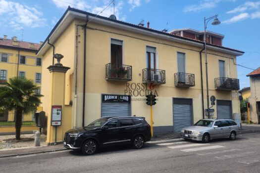 PIAZZA DON MINZONI 11