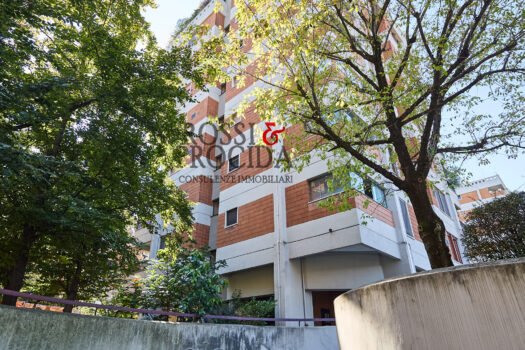 VIA FOGAZZARO 20