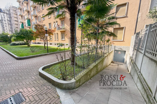 VIALE FULVIO TESTI 91