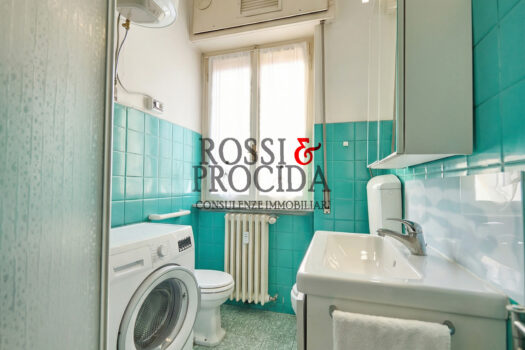 VIA FRANCESCO CAVEZZALI 19