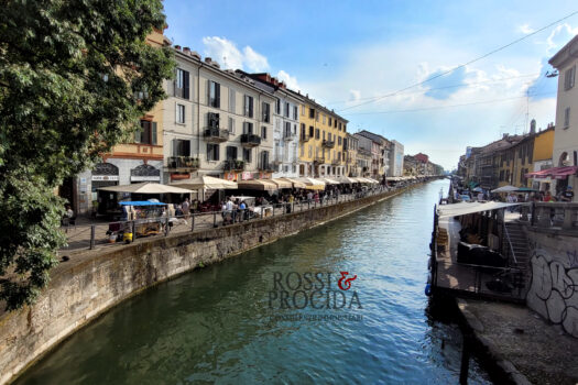 ALZAIA NAVIGLIO PAVESE 14 – 28 MQ