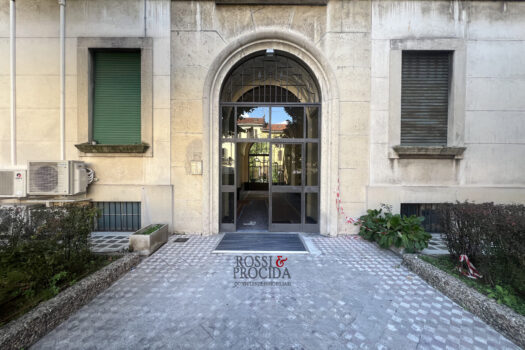 ALZAIA NAVIGLIO PAVESE 14 – 28 MQ