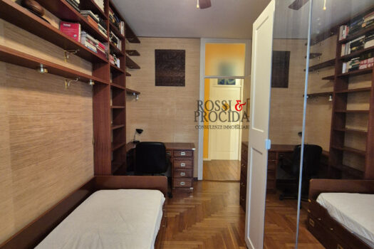 VIA FRANCESCO NAVA 27