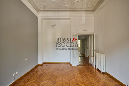 PIAZZA PIEMONTE/CORSO VERCELLI/VIA ELBA 16
