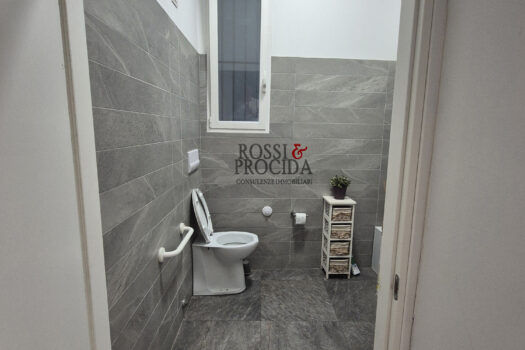 VIA GIOVANNI CANTONI 11