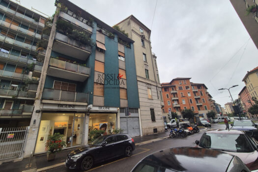 VIA GIOVANNI CANTONI 11